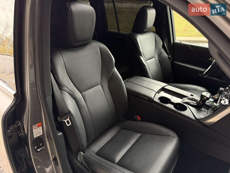 Внедорожник / Кроссовер Lexus LX 2022 в Киеве фото 42 Внедорожник / Кроссовер Lexus LX 2022 в Киеве