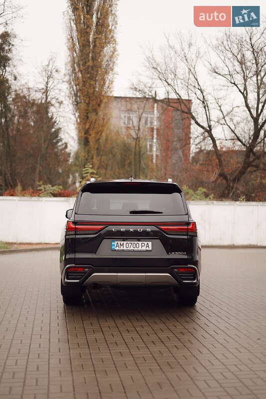 Позашляховик / Кросовер Lexus LX 2024 в Житомирі
