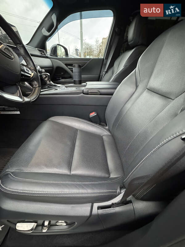 Позашляховик / Кросовер Lexus LX 2023 в Львові