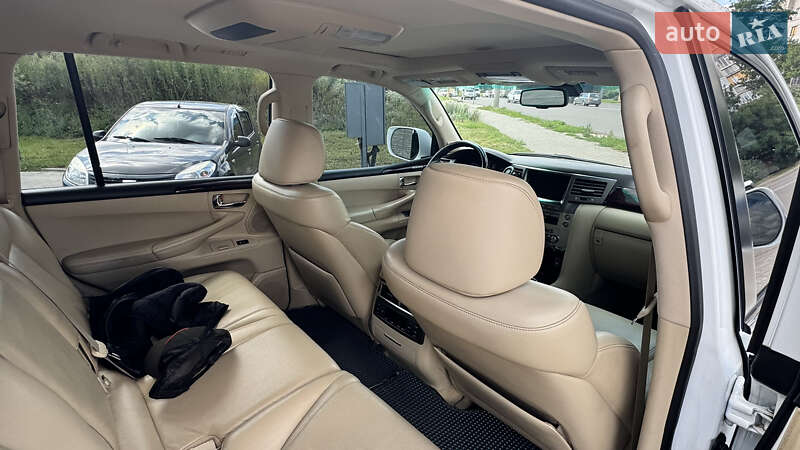 Внедорожник / Кроссовер Lexus LX 2010 в Киеве