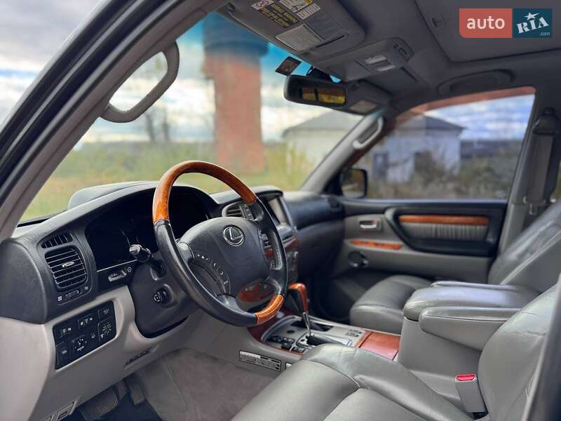 Внедорожник / Кроссовер Lexus LX 2005 в Косове фото 21 Внедорожник / Кроссовер Lexus LX 2005 в Косове