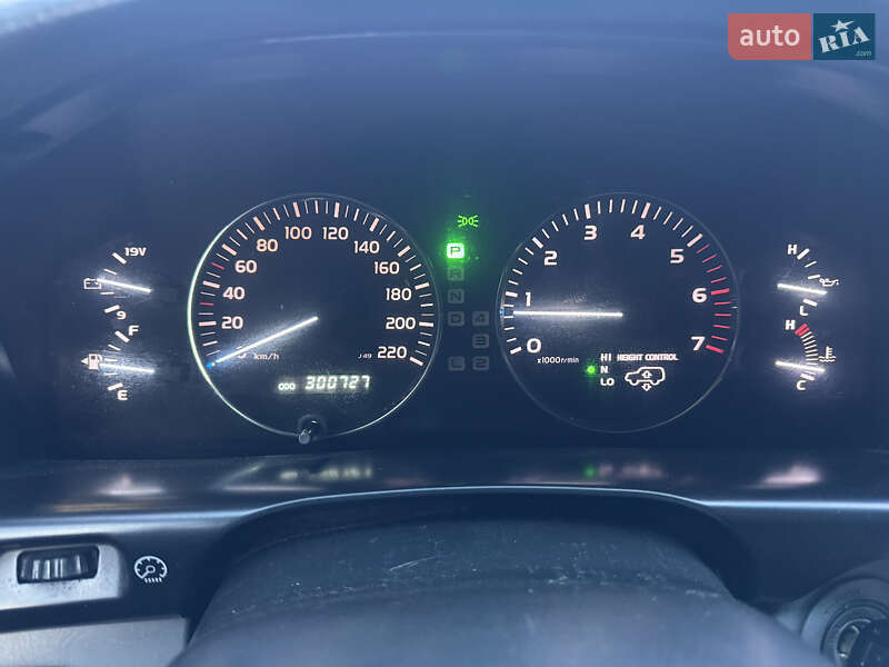 Внедорожник / Кроссовер Lexus LX 2004 в Яремче фото 29 Внедорожник / Кроссовер Lexus LX 2004 в Яремче