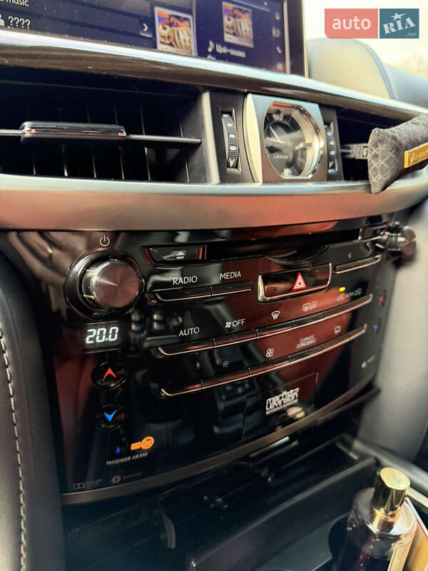 Позашляховик / Кросовер Lexus LX 2019 в Дніпрі фото 28 Позашляховик / Кросовер Lexus LX 2019 в Дніпрі