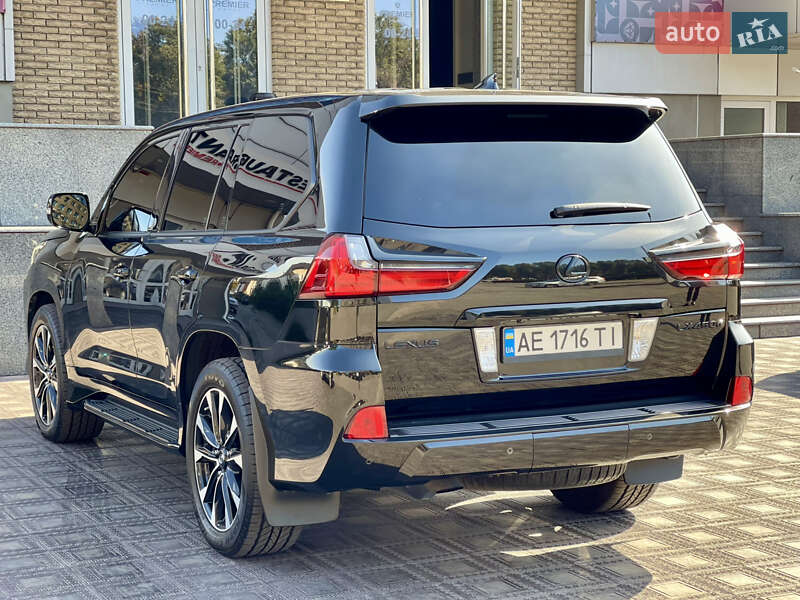 Внедорожник / Кроссовер Lexus LX 2017 в Каменском фото 13 Внедорожник / Кроссовер Lexus LX 2017 в Каменском