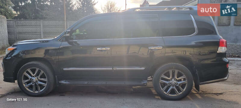 Внедорожник / Кроссовер Lexus LX 2014 в Лубнах