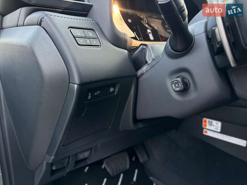 Внедорожник / Кроссовер Lexus LX 2025 в Киеве фото 42 Внедорожник / Кроссовер Lexus LX 2025 в Киеве