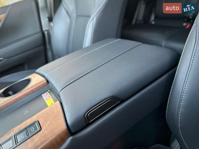 Внедорожник / Кроссовер Lexus LX 2025 в Киеве фото 47 Внедорожник / Кроссовер Lexus LX 2025 в Киеве