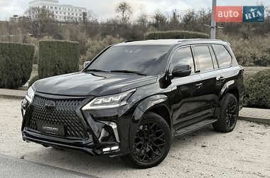 Позашляховик / Кросовер Lexus LX 2017 в Дніпрі