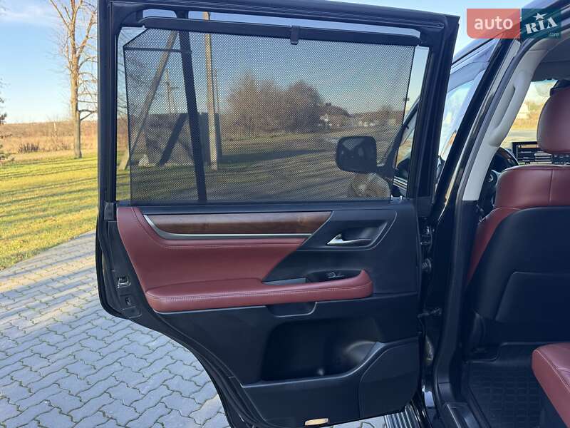 Внедорожник / Кроссовер Lexus LX 2017 в Ивано-Франковске