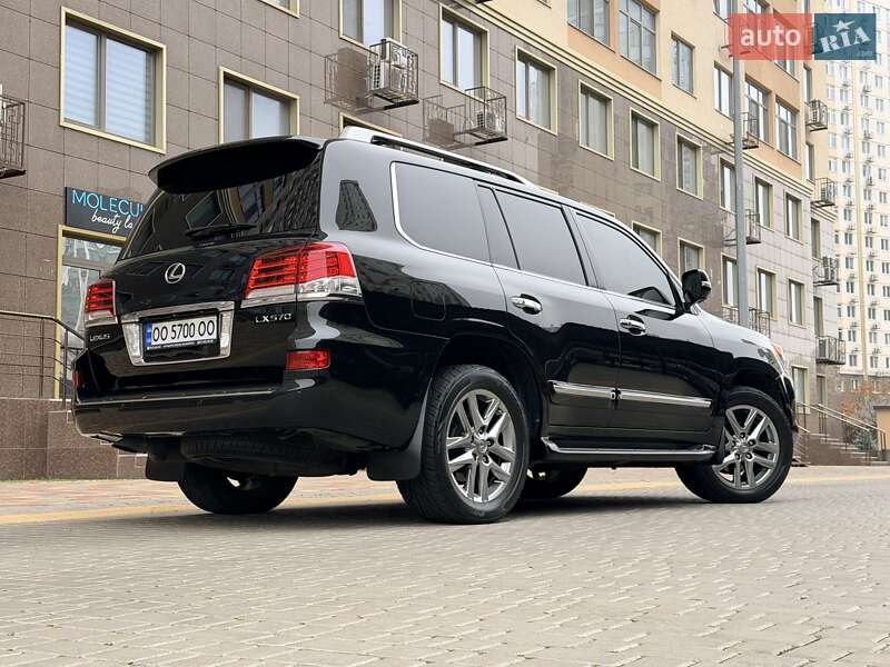 Позашляховик / Кросовер Lexus LX 2014 в Одесі фото 110 Позашляховик / Кросовер Lexus LX 2014 в Одесі
