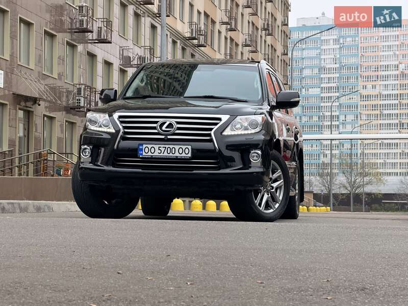 Позашляховик / Кросовер Lexus LX 2014 в Одесі фото 117 Позашляховик / Кросовер Lexus LX 2014 в Одесі