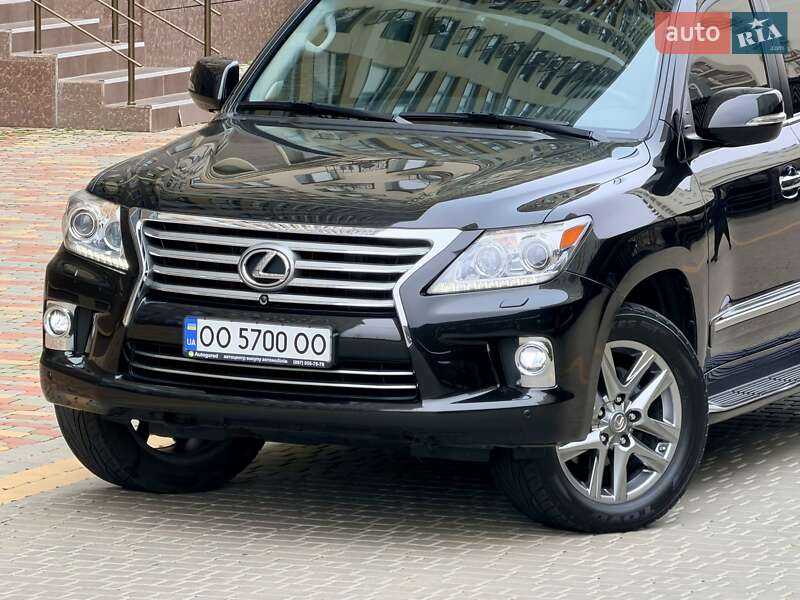 Позашляховик / Кросовер Lexus LX 2014 в Одесі фото 144 Позашляховик / Кросовер Lexus LX 2014 в Одесі