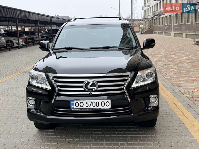 Позашляховик / Кросовер Lexus LX 2014 в Одесі фото 155 Позашляховик / Кросовер Lexus LX 2014 в Одесі