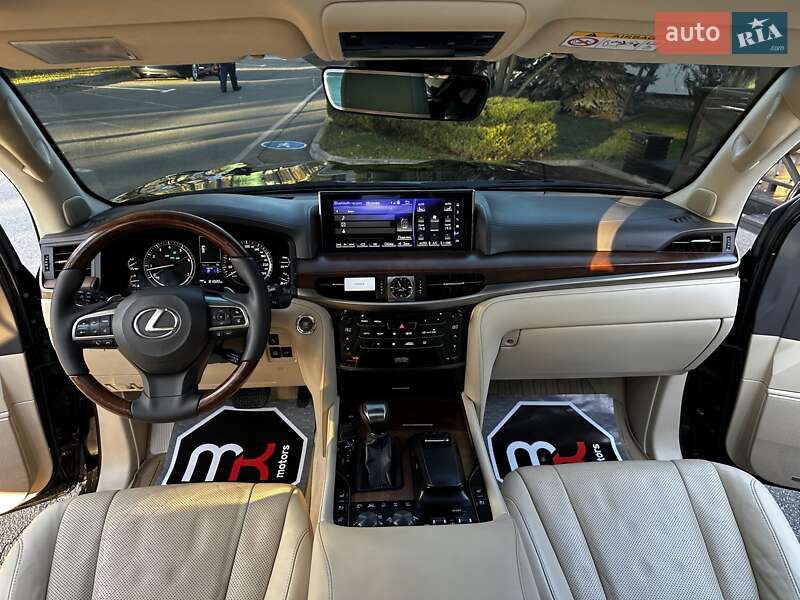 Позашляховик / Кросовер Lexus LX 2015 в Києві