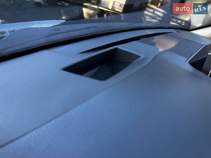 Позашляховик / Кросовер Lexus LX 2015 в Києві