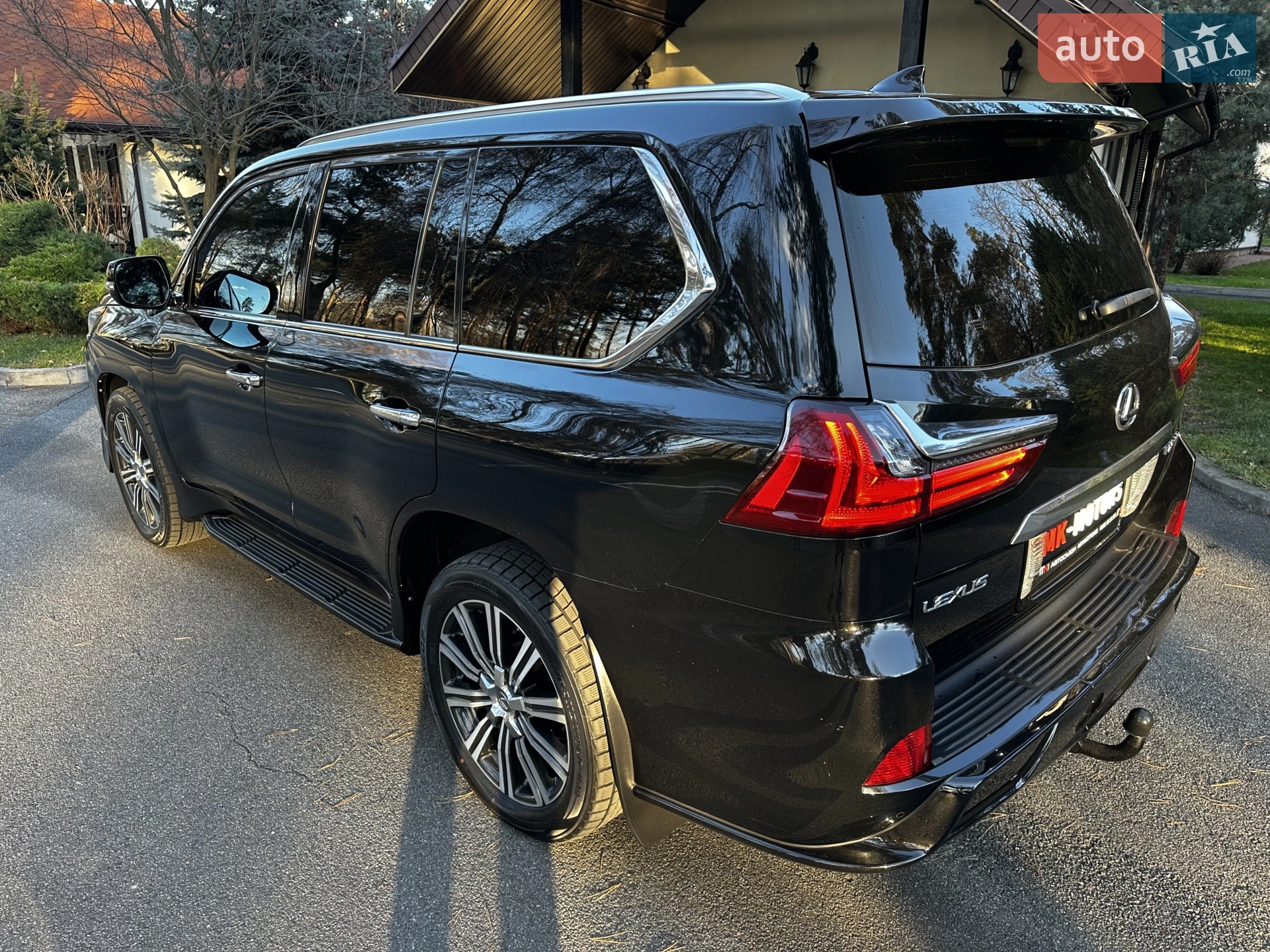2015 Lexus LX - мініатюра 3