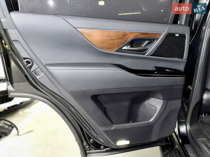 Позашляховик / Кросовер Lexus LX 2022 в Києві