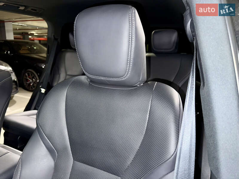 Позашляховик / Кросовер Lexus LX 2022 в Києві