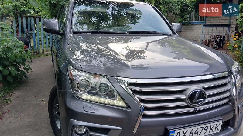 Позашляховик / Кросовер Lexus LX 2013 в Харкові