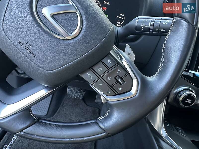 Позашляховик / Кросовер Lexus LX 2022 в Києві