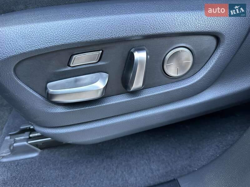 Позашляховик / Кросовер Lexus LX 2022 в Києві