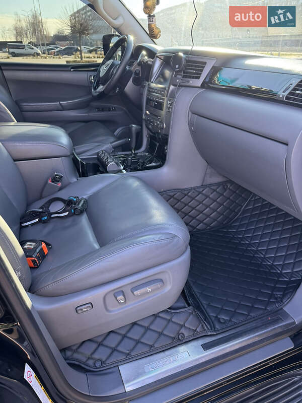 Внедорожник / Кроссовер Lexus LX 2010 в Черкассах фото 21 Внедорожник / Кроссовер Lexus LX 2010 в Черкассах