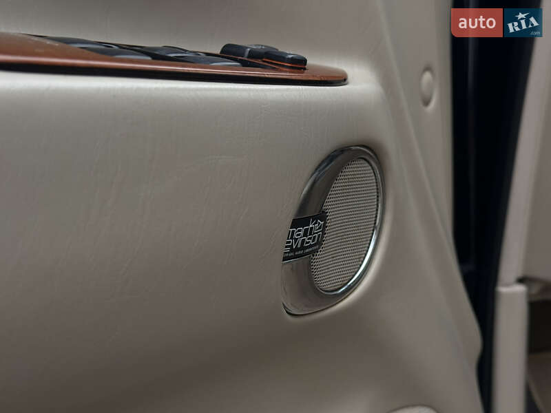 Позашляховик / Кросовер Lexus LX 2004 в Івано-Франківську