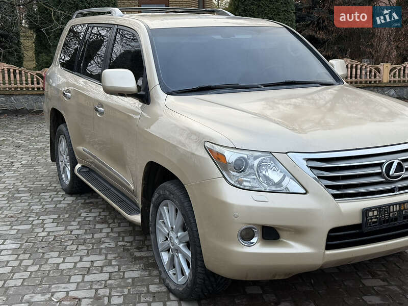 Позашляховик / Кросовер Lexus LX 2008 в Хмельницькому