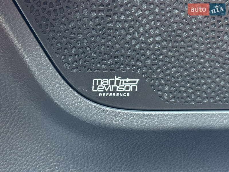 Внедорожник / Кроссовер Lexus LX 2022 в Киеве