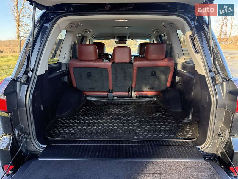 Внедорожник / Кроссовер Lexus LX 2017 в Ивано-Франковске фото 35 Внедорожник / Кроссовер Lexus LX 2017 в Ивано-Франковске