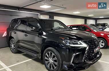 Позашляховик / Кросовер Lexus LX 2018 в Львові