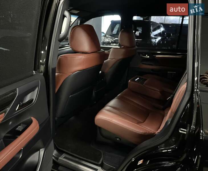 Внедорожник / Кроссовер Lexus LX 2018 в Львове