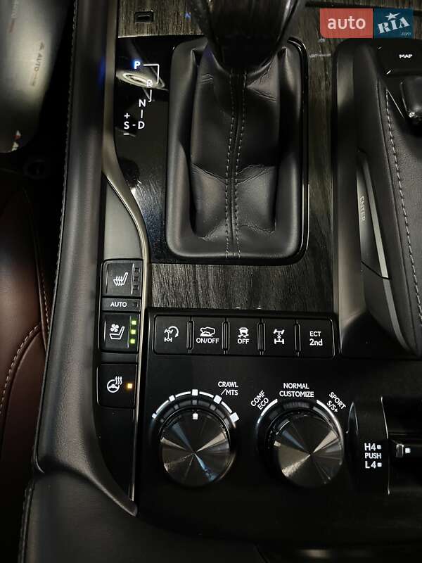 Внедорожник / Кроссовер Lexus LX 2018 в Львове