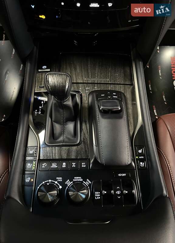 Внедорожник / Кроссовер Lexus LX 2018 в Львове