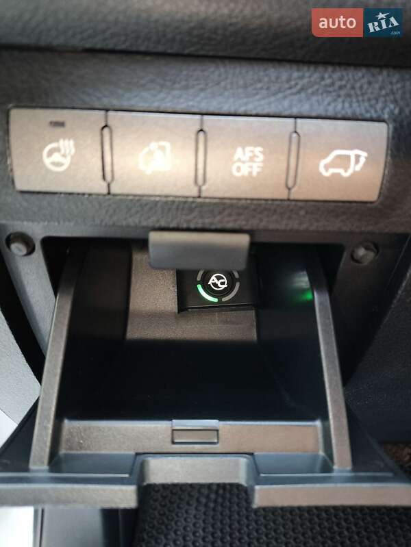 Внедорожник / Кроссовер Lexus LX 2010 в Одессе фото 40 Внедорожник / Кроссовер Lexus LX 2010 в Одессе