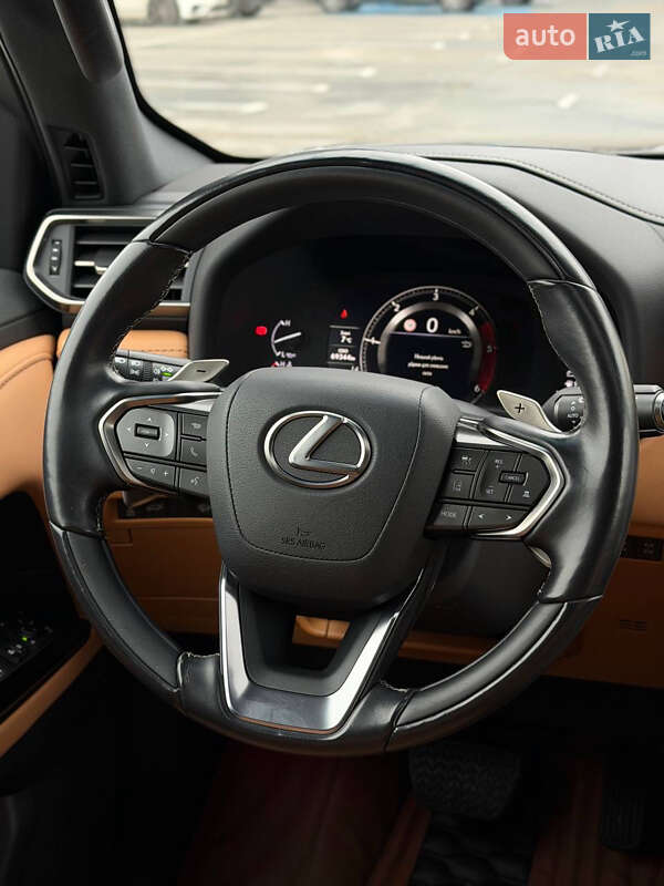 Внедорожник / Кроссовер Lexus LX 2023 в Киеве