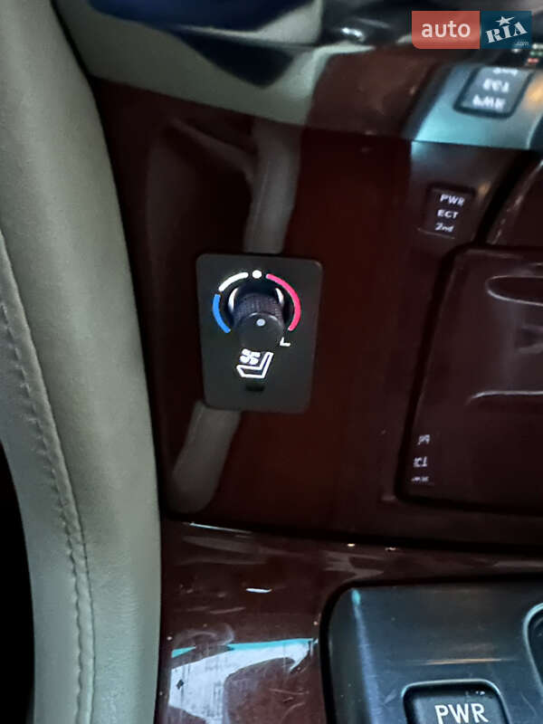 Внедорожник / Кроссовер Lexus LX 2008 в Днепре