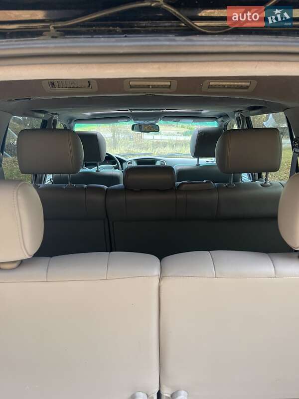 Позашляховик / Кросовер Lexus LX 2004 в Косові