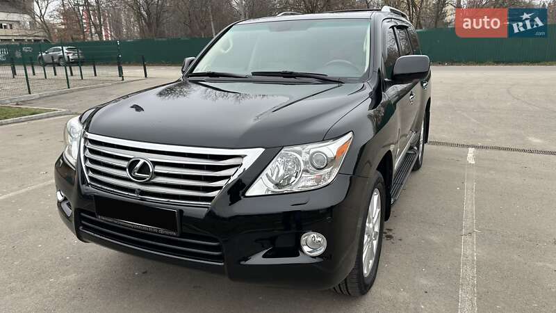 Позашляховик / Кросовер Lexus LX 2008 в Івано-Франківську