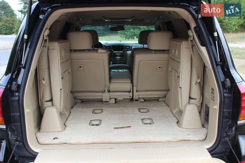 Внедорожник / Кроссовер Lexus LX 2010 в Днепре