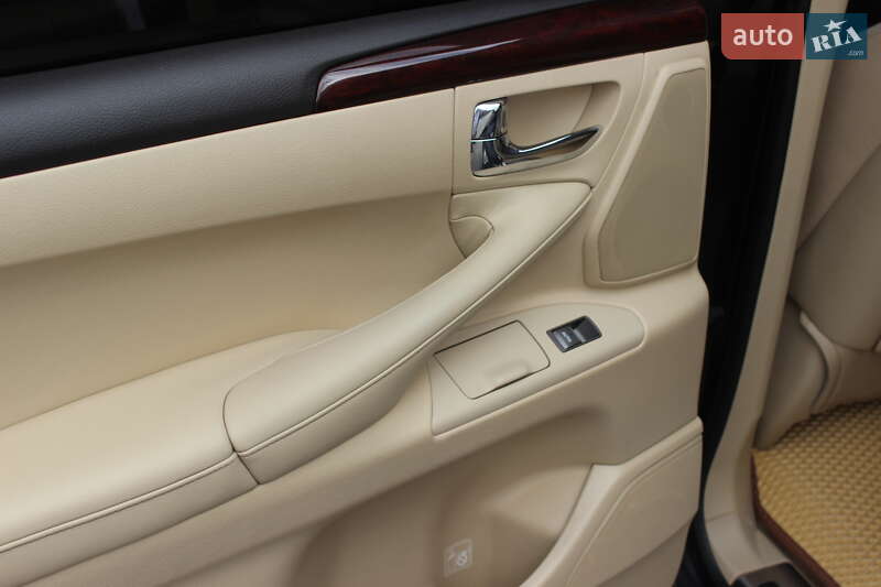 Внедорожник / Кроссовер Lexus LX 2010 в Днепре