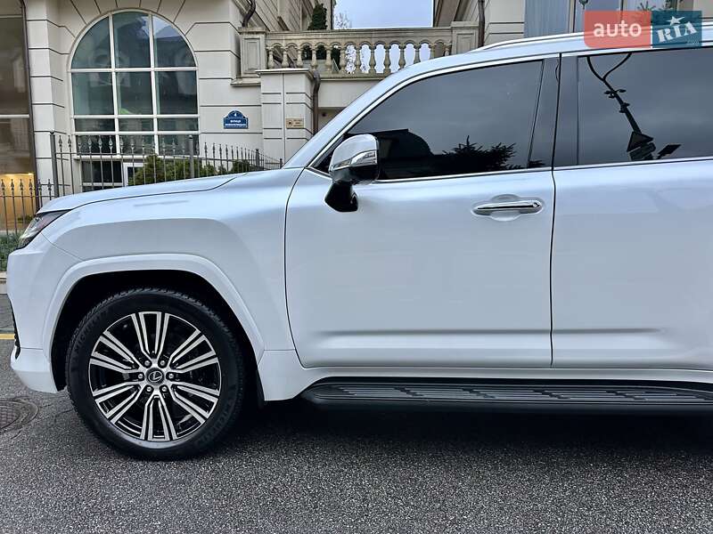 Внедорожник / Кроссовер Lexus LX 2022 в Киеве фото 25 Внедорожник / Кроссовер Lexus LX 2022 в Киеве