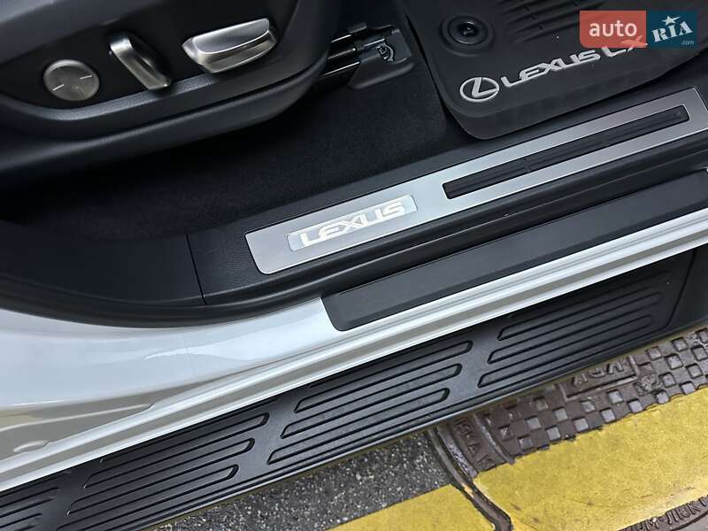 Внедорожник / Кроссовер Lexus LX 2022 в Киеве фото 70 Внедорожник / Кроссовер Lexus LX 2022 в Киеве
