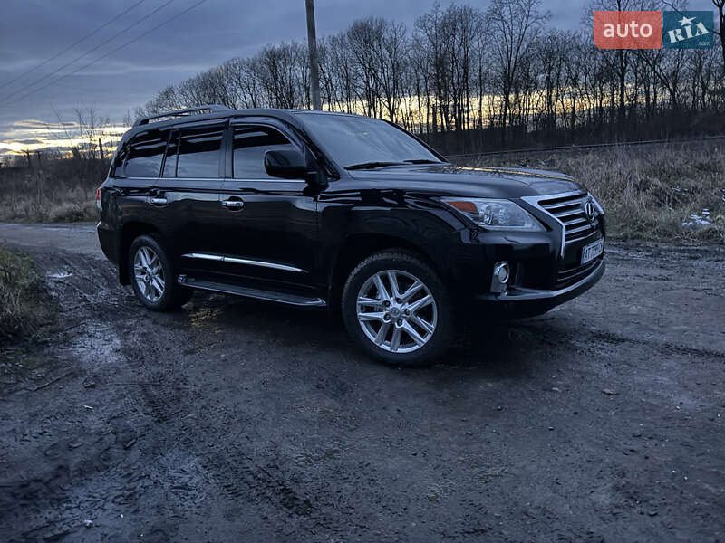Lexus LX 2011 Lexus LX 2011
