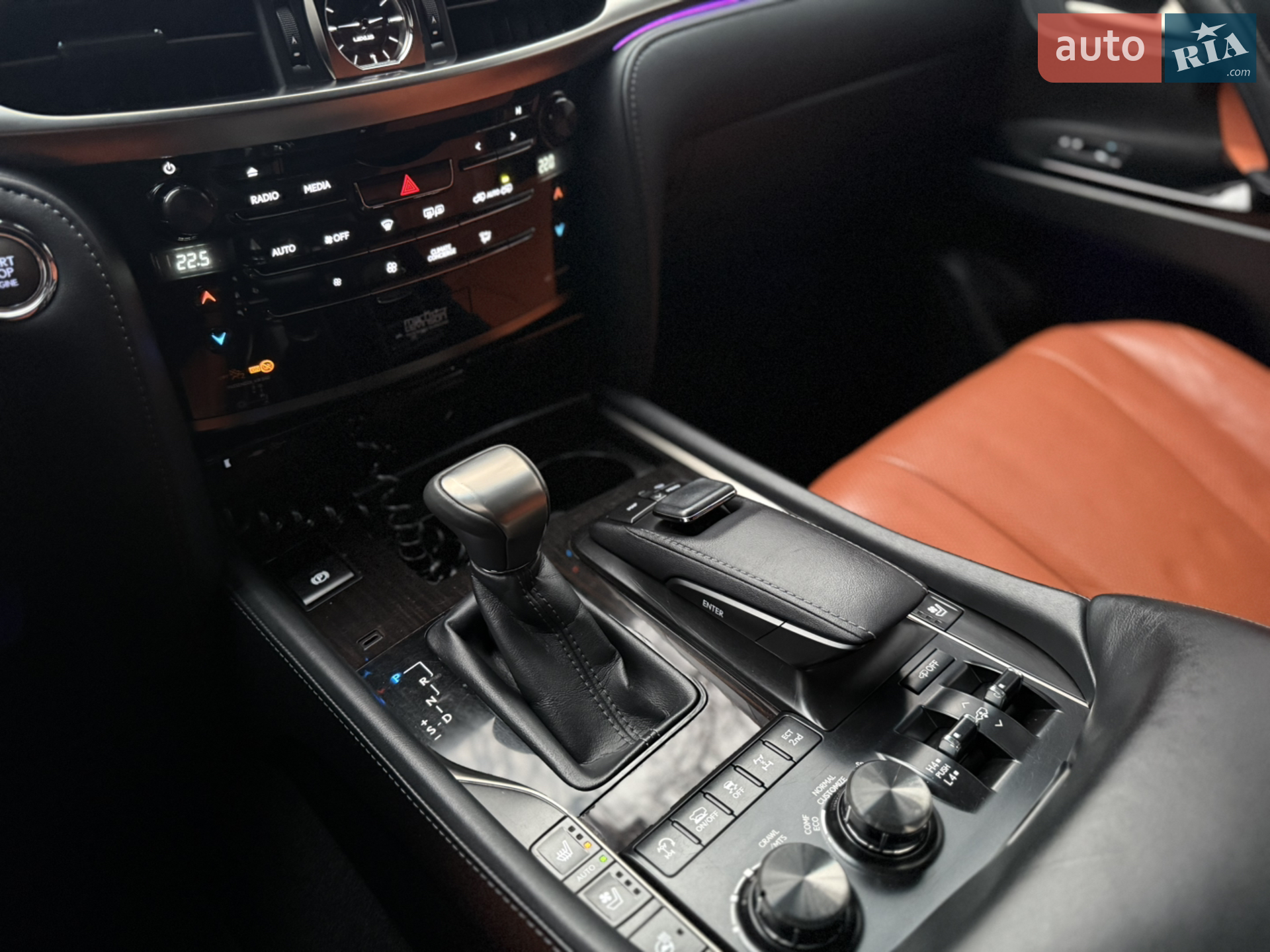 2016 Lexus LX - мініатюра 30