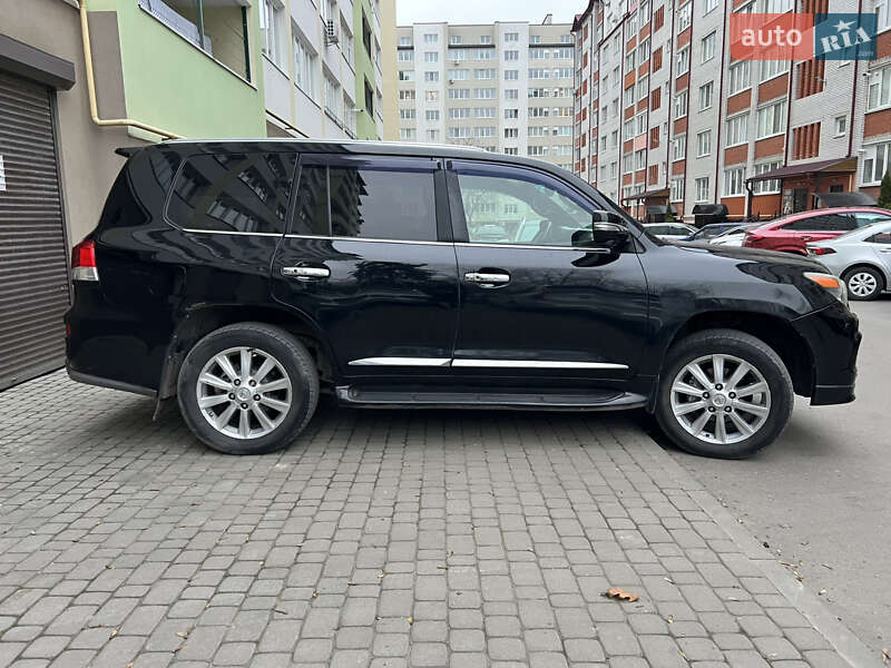 Внедорожник / Кроссовер Lexus LX 2010 в Тернополе