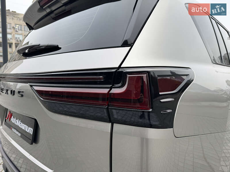 Внедорожник / Кроссовер Lexus LX 2022 в Киеве
