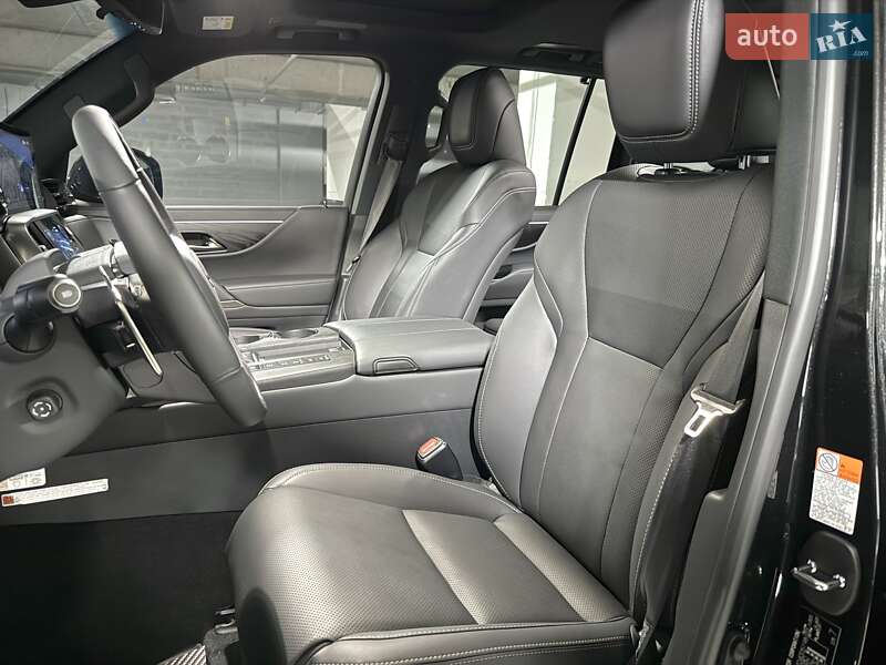 Внедорожник / Кроссовер Lexus LX 2025 в Днепре фото 29 Внедорожник / Кроссовер Lexus LX 2025 в Днепре