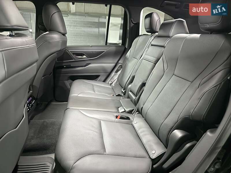 Внедорожник / Кроссовер Lexus LX 2025 в Днепре фото 35 Внедорожник / Кроссовер Lexus LX 2025 в Днепре