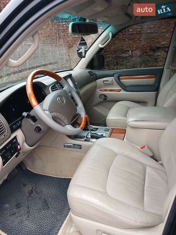 Внедорожник / Кроссовер Lexus LX 2007 в Чернигове